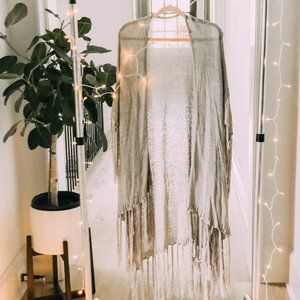 Boho knit shawl, grey, fringe